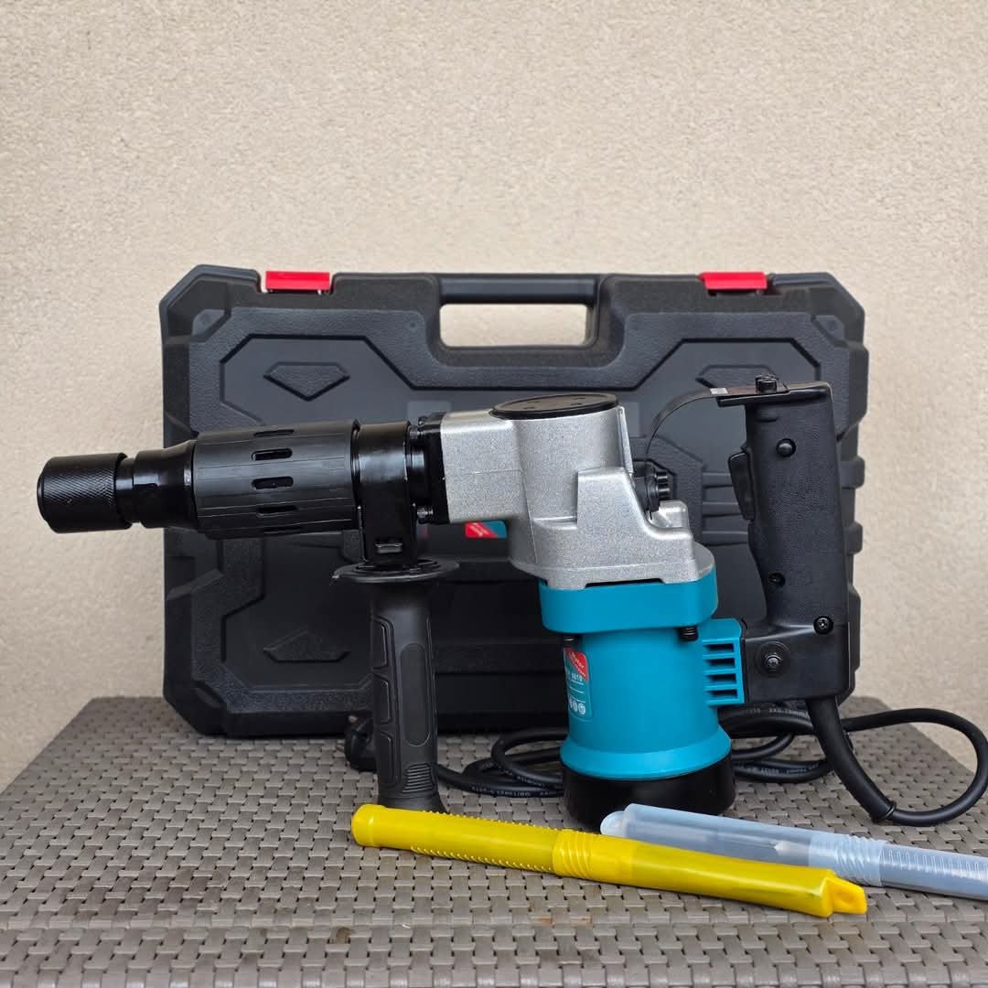 Električni Čekić za Rušenje (Demolition Hammer) 1200W