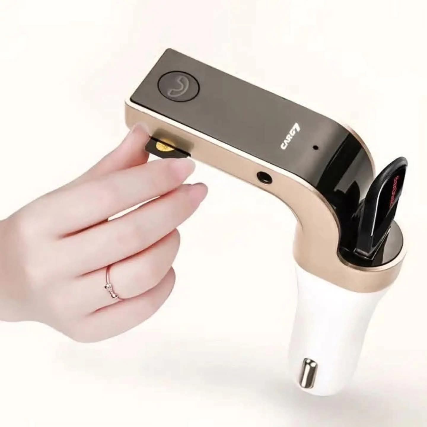 BLUETOOTH FM TRNASMITER