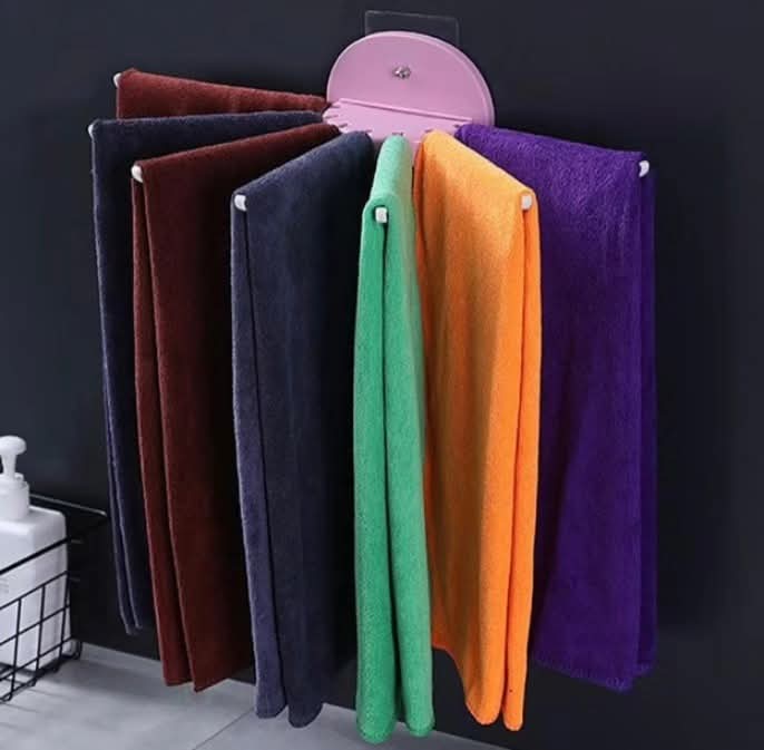 SAMOLJEPLJIVI ZIDNI DRŽAČ