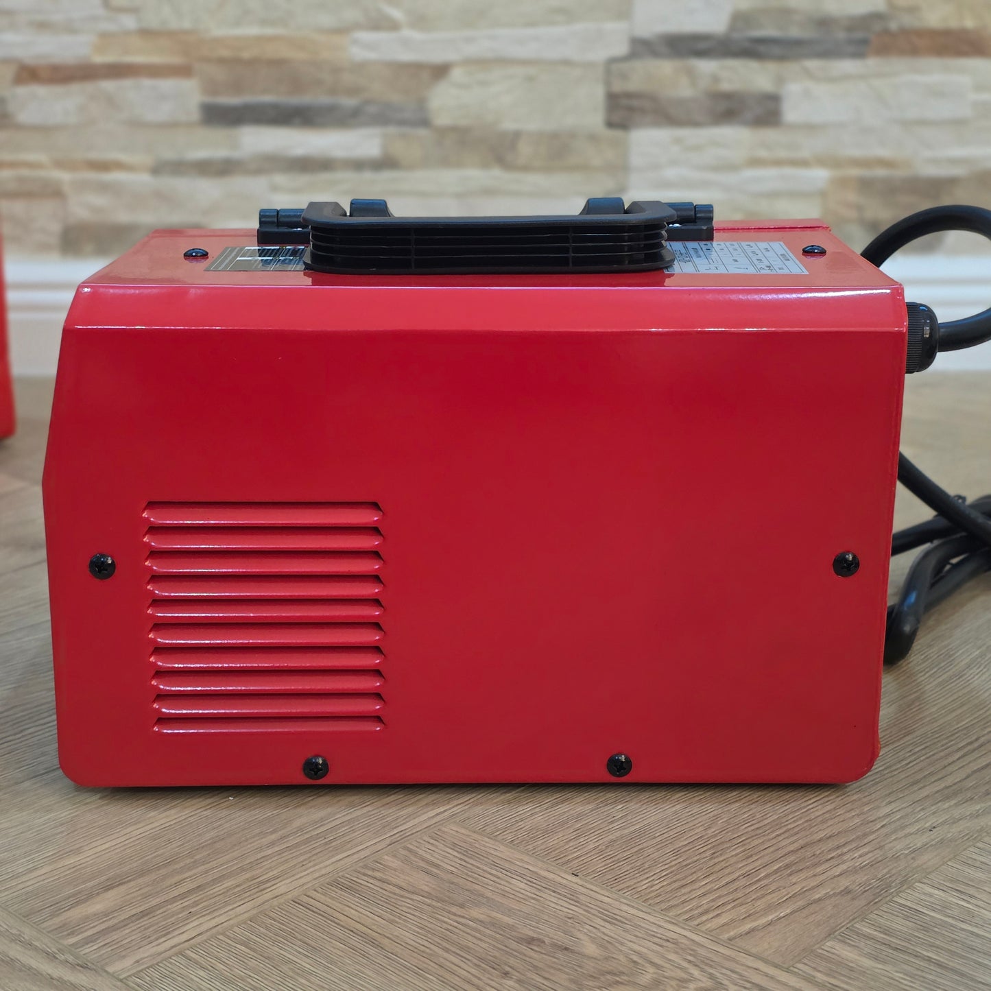 KOMBINOVANI ELEKTRO I CO2 APARAT ZA VARENJE MIG-950