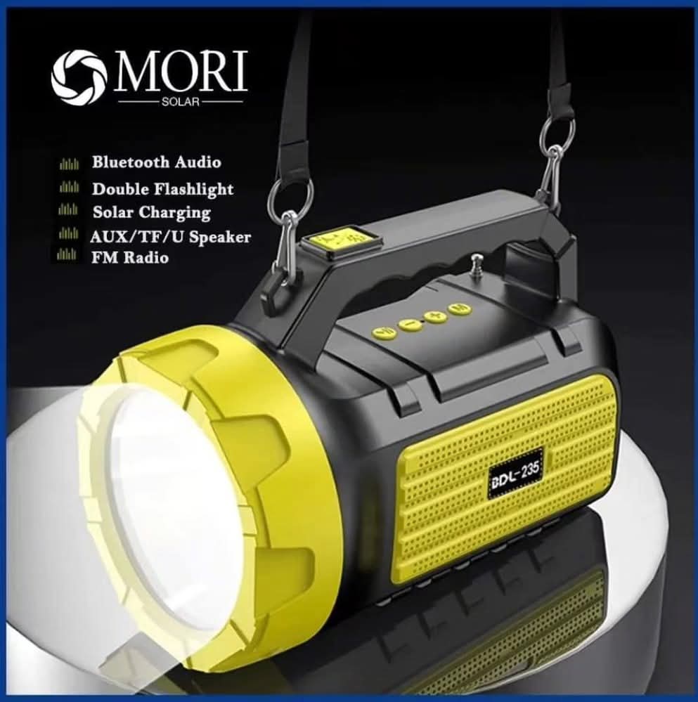 Rucna punjiva led lampa sa bluetooth zvucnikom