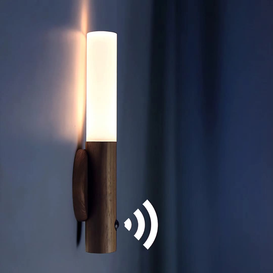 Pametna nocna lampa sa senzorom pokreta